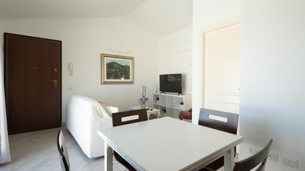 Via Alloro 44 Apartment Olbia Exterior photo